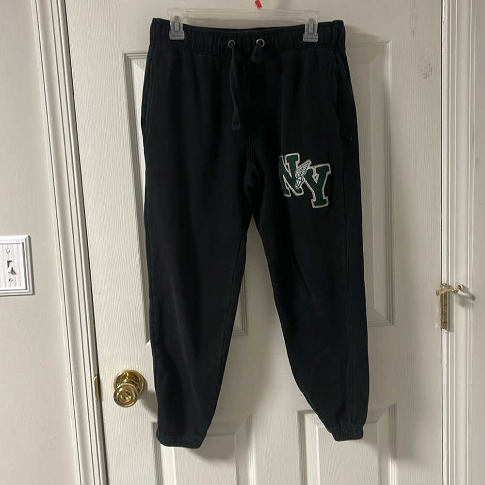 Aero sweats